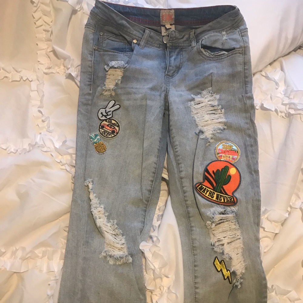 Patched trendy jeans